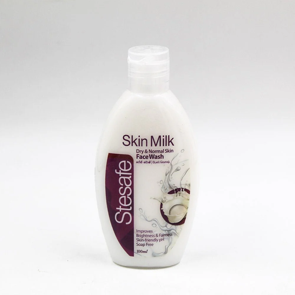 Stesafe Face Wash Dry and Normal Skin Milk 100ml