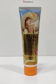 Huda Beauty 30SPF Sun Cream - 130ml