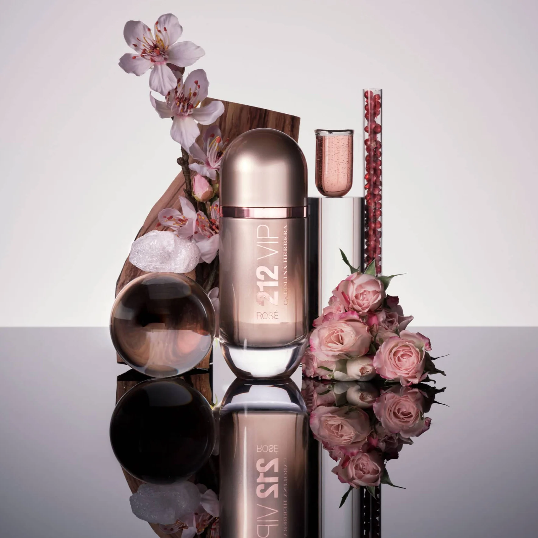 Carolina Herrera 212 Vip Rose 80ml