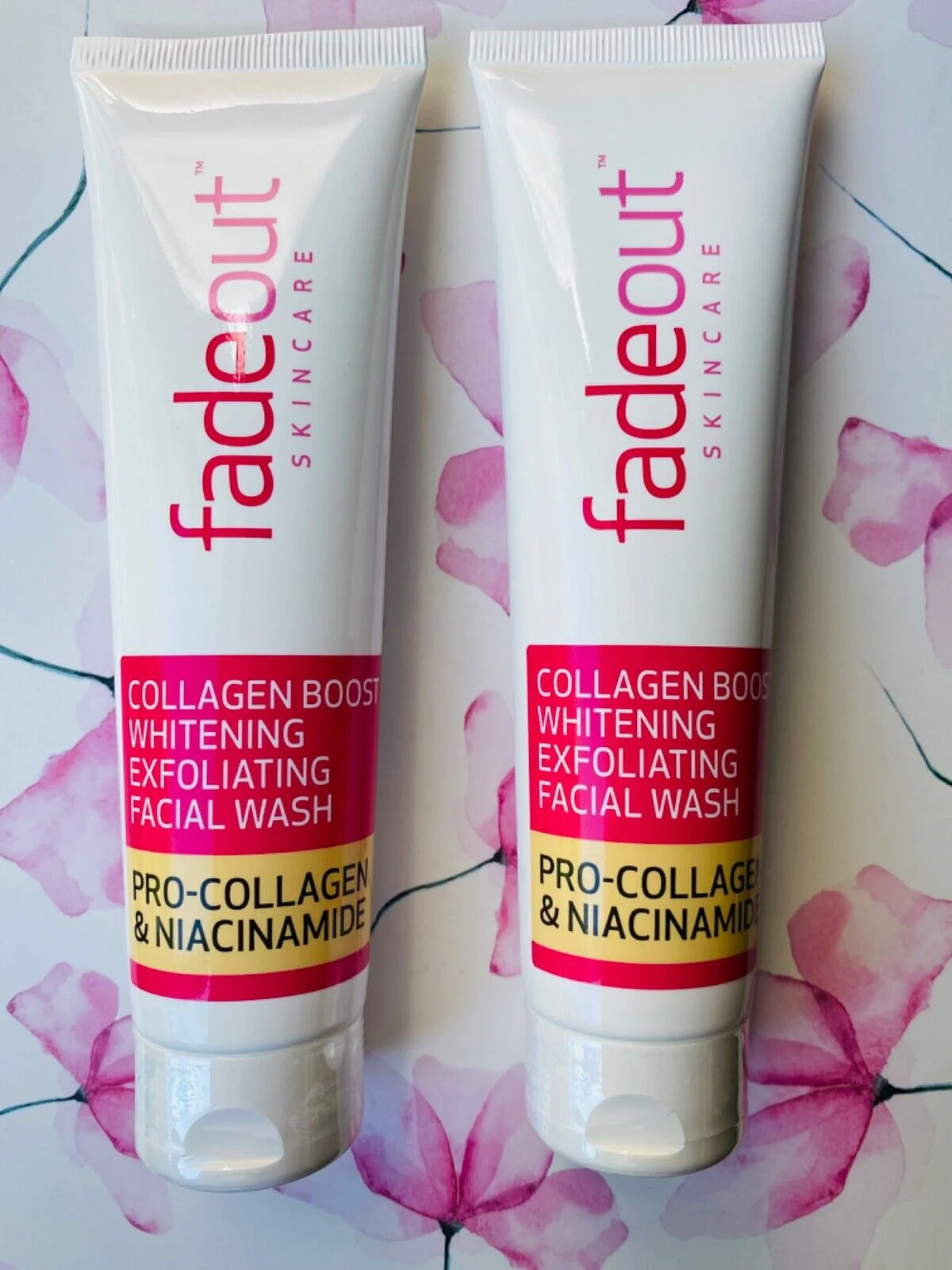 Fadeout Collagen Boost Whitening Exfoliating Facial Wash - 100ml