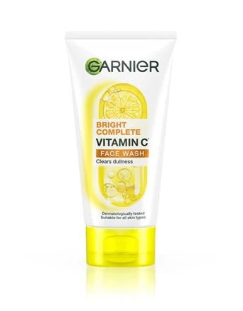Garnier Bright Complete Vitamin C Face Wash 150ml