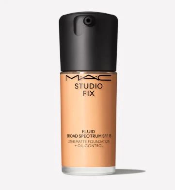 mac liquid foundation nc25