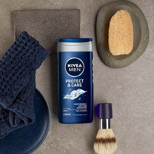 NIVEA MEN Protect & Care Shower Gel (250ml) - Image 2