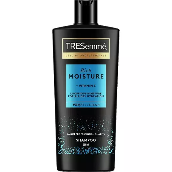 TRESemme Rich Moisture Vitamin E Shampoo-685ml